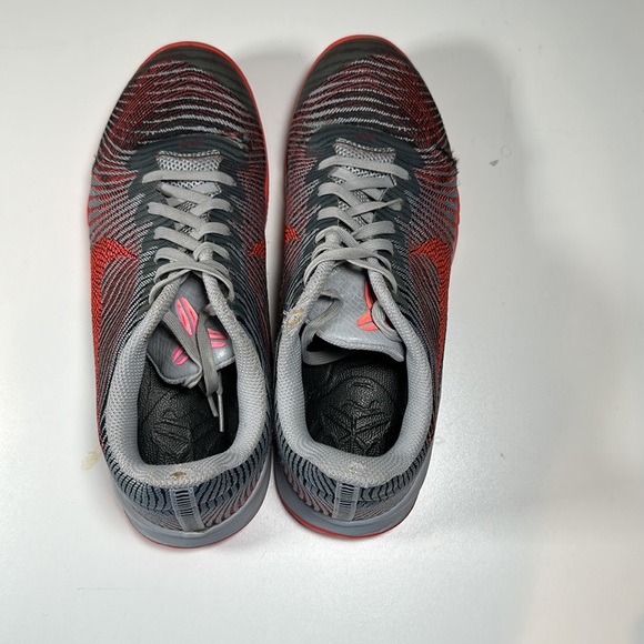 Nike Kobe KB Mentality 2 Crimson Wolf Grey Men’s Size 8 Sneakers 818952-004 - Picture 5 of 11